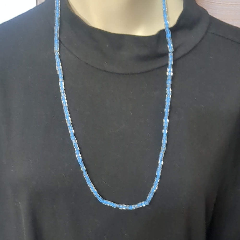 Source Unknown Blue Faceted Bead Long Necklace